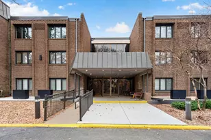 3412 Oak Ridge Rd, Minnetonka, MN 55305 - Photo 2