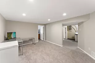 7077 Delaney Ave, Inver Grove Heights, MN 55076 - Photo 14