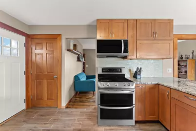 7077 Delaney Avenue, Inver Grove Heights, MN 55076 - Photo 4