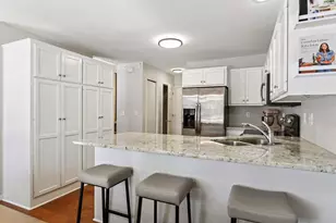 1405 Field Creek Cir, Victoria, MN 55386 - Photo 8