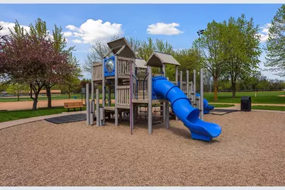 1405 Field Creek Circle, Victoria, MN 55386 - Photo 32