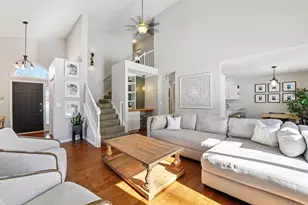 1405 Field Creek Cir, Victoria, MN 55386 - Photo 2