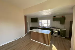 321 7th St SW, Willmar, MN 56201 - Photo 14