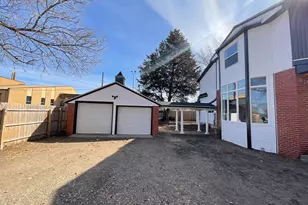 321 7th St SW, Willmar, MN 56201 - Photo 8