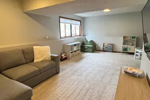 9153 Larch Ln N, Maple Grove, MN 55369 - Photo 24