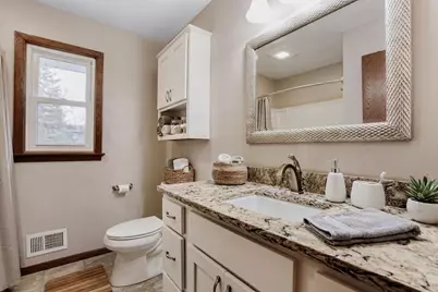 2974 Howard Street N, Maplewood, MN 55109 - Photo 10