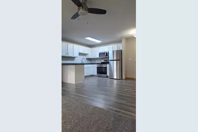 1321 Lake Drive W #101, Chanhassen, MN 55317 - Photo 2