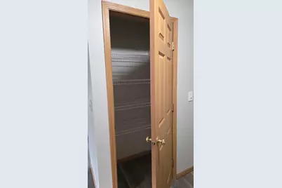 1321 Lake Drive W #101, Chanhassen, MN 55317 - Photo 10