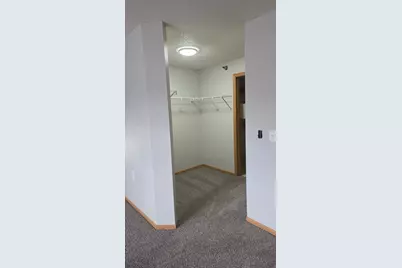 1321 Lake Drive W #101, Chanhassen, MN 55317 - Photo 18