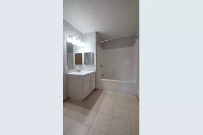 1321 Lake Drive W #101, Chanhassen, MN 55317 - Photo 14