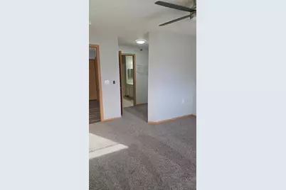 1321 Lake Drive W #101, Chanhassen, MN 55317 - Photo 12