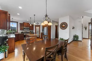 25188 Firefly Ave, Wyoming, MN 55092 - Photo 20