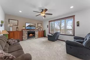 25188 Firefly Ave, Wyoming, MN 55092 - Photo 22
