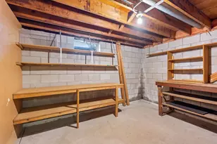 2460 E Meadow Dr, North Saint Paul, MN 55109 - Photo 44