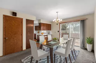 2460 E Meadow Dr, North Saint Paul, MN 55109 - Photo 8