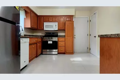 2311 Nokomis Avenue, Saint Paul, MN 55119 - Photo 4