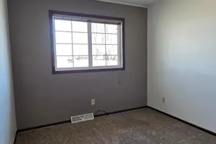 2713 4 Ave S, Moorhead, MN 56560 - Photo 10