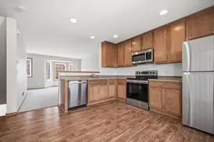 5027 Evergreen Dr N, Hugo, MN 55038 - Photo 4