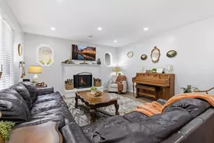 13413 Georgia Cir, Apple Valley, MN 55124 - Photo 18