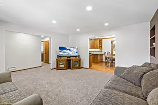 13373 Foliage Ave, Apple Valley, MN 55124 - Photo 12