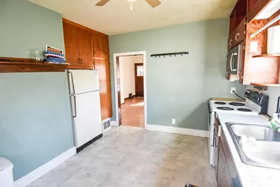 917 Main Avenue N, Thief River Falls, MN 56701 - Photo 22