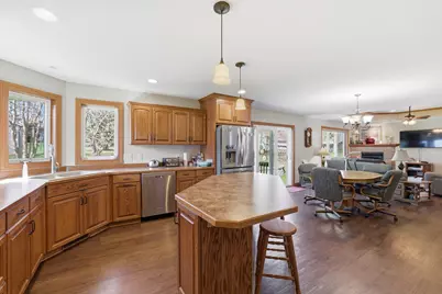 219 Main Street E, Clarks Grove, MN 56016 - Photo 14