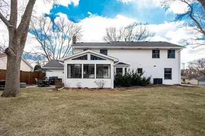 10532 Xylon Road S, Bloomington, MN 55438 - Photo 34