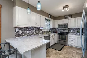 115 Tami Ln, Mankato, MN 56001 - Photo 12