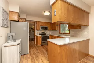 16264 Hudson Ave, Lakeville, MN 55044 - Photo 22