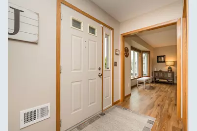 16264 Hudson Avenue, Lakeville, MN 55044 - Photo 8