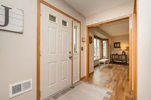 16264 Hudson Ave, Lakeville, MN 55044 - Photo 8