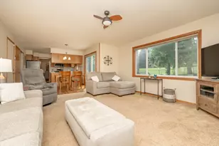 16264 Hudson Ave, Lakeville, MN 55044 - Photo 32