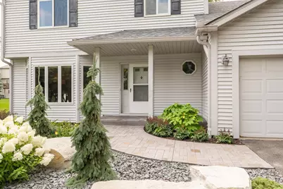 16264 Hudson Avenue, Lakeville, MN 55044 - Photo 4