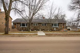 700 E Summit Ave, Fergus Falls, MN 56537 - Photo 1