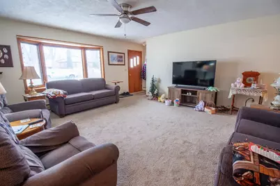 700 E Summit Avenue, Fergus Falls, MN 56537 - Photo 6