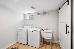 3658 Pierce St NE, Minneapolis, MN 55418 - Photo 24
