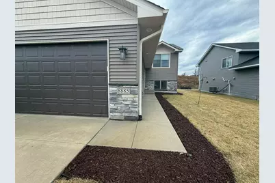 8885 Parkview Circle, Chisago City, MN 55013 - Photo 2
