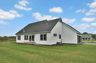 7591 255th St, Wyoming, MN 55092 - Photo 20