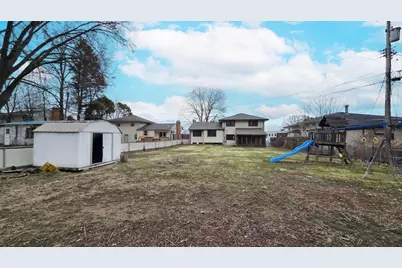 1479 Winthrop Street N, Saint Paul, MN 55119 - Photo 32