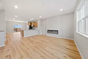 1519 Trellis Ln, West Saint Paul, MN 55118 - Photo 4
