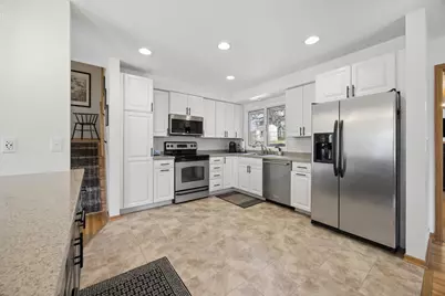 5717 Dale Avenue, Edina, MN 55436 - Photo 12