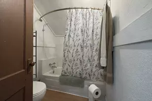 920 Elm St, Alexandria, MN 56308 - Photo 6