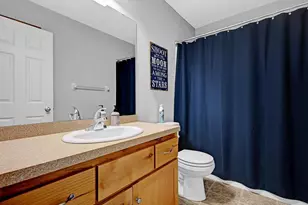 10551 Lanesboro Way, North Branch, MN 55056 - Photo 16