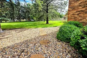 902 6th Ave SE, Pipestone, MN 56164 - Photo 36