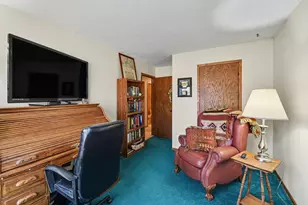 902 6th Ave SE, Pipestone, MN 56164 - Photo 16