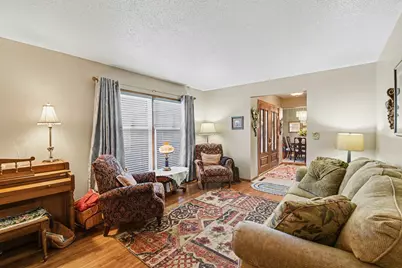 902 6th Avenue SE, Pipestone, MN 56164 - Photo 4