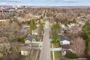 1812 7th St SW, Rochester, MN 55902 - Photo 58