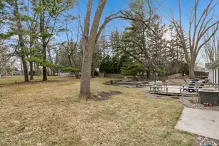 1812 7th St SW, Rochester, MN 55902 - Photo 48