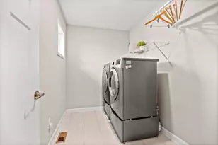 1865 Primrose Ln, Victoria, MN 55386 - Photo 22