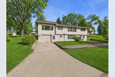 27906 Ambassador Drive, Grey Eagle, MN 56336 - Photo 4